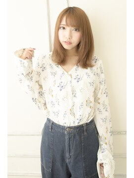 ヘアーメイク ラグズ(Hair Make Luxtz) 外ハネミディ/ことりベージュ/ミディアムロング/ハイトーン