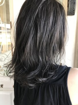 オンリエド ヘアデザイン(ONLIed Hair Design) 【ONLIed】モノトーングレイ