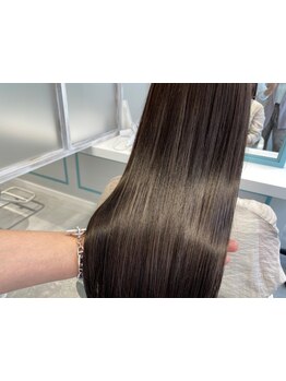 【髪質改善】補修ケアに特化した髪質改善トリートメントで毛先まで潤う憧れの艶髪へ!！