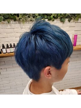 バルビエーレ アーディ(Barbier Adi) ツーブロックマッシュ