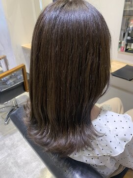 リタ(rita.) アディクシーカラー×ラベンダーベージュ