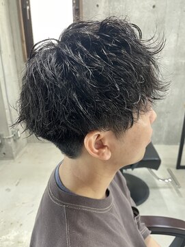 フイ 自由が丘(men's salon Hui) メンズ/アップバング/ツーブロックマッシュ/束感ショート波巻き