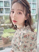 バイオレット 表参道店(Violet)&nbsp;シアーベージュレイヤーミディアムヘアハーフツインアレンジ