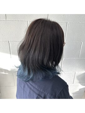 アフィニティー(AFINITY) ミディアム裾カラー《堅田美容室/ミディアム/ブルーカラー》