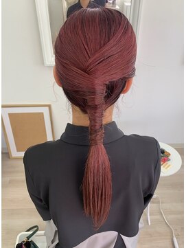 アリー(ALLIE´) 〇タイトローポニー【BEAUTY SALON ALLIE´】