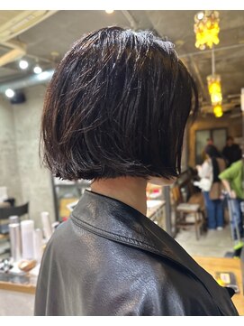 ナループロアオハナ(Nalu pu loa ohana) ボブヘアミニボブパーマぷつっとカットぷつっとボブ