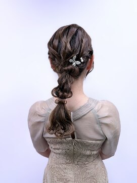 アールエーサロンモノクロ 秋葉原(RA SALON モノクロ) あみおろしヘア♪