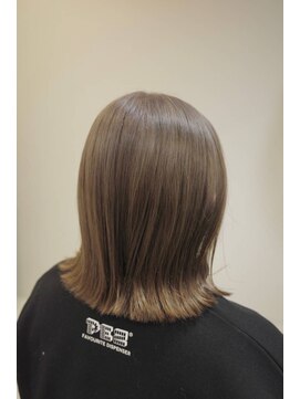 クロエバイラヴィズム 石山店(CLOE by LUVISM) イルミナカラー