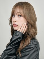 サンクマーケット 渋谷(cinq MARKET)&nbsp;渋谷ミルクティーベージュハイトーンカラーヘーゼルベージュ30代