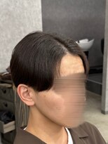 フイ 新宿3丁目(Hui)&nbsp;フェザーパーマ/グレーブルーカラー／刈り上げショートパンク