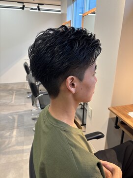 シーフ 千葉(Cyf) 刈り上げショート/フェザーショート/ビジネスヘア/千葉駅/保立