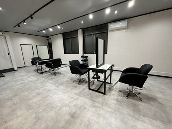 コウ(Kou)の写真/髪のお悩みを相談しやすい落ち着いた雰囲気のプライベートサロン♪穏やかなサロンタイムをお過ごし下さい。