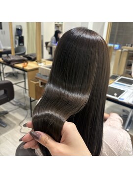 クララ ジャパン カメイド(CLALA JAPAN Kameido) 透明感アッシュブラウンカラー