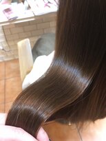 モハナ(m.ohana)&nbsp;うるツヤストレートヘア/マイクロバブルトリートメント