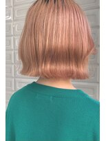 オンヌ(onnu)&nbsp;コーラルピンクのボブスタイル