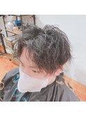 センターパート×パーマ