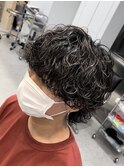 波巻きスパイラルパーマメンズマッシュウルフツーブロック