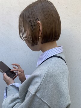 フェンヘアーアイス 中目黒(Fen.hair ici) 20代30代40代抜け感ショートボブミルクティベージュ