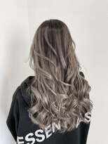 ビービーエス(BBS)&nbsp;platina silver×バレイヤージュ