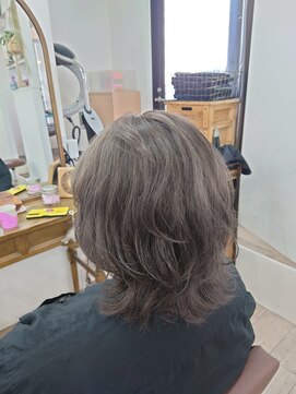 アーシェ 横浜店(A'SHE) ブリーチ　グレージュ　イルミナ