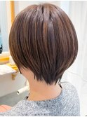 20代30代40代ナチュラルハイライトブラウン立体感ショートボブ