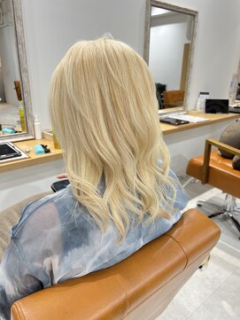 ネイロ 錦糸町(NeiRo) 魅力倍増カールセミディシアーカラーダークアッシュショートヘア