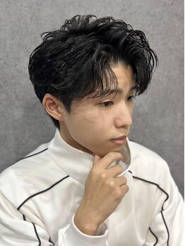 オルミス(ALLUMIS)の写真/都内で流行りのツイストスパイラル/波巻きパーマはもちろん!スパイキーパーマ/フェザーパーマなど種類豊富!
