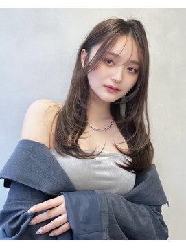 グロー 大宮(GLROW) □ 韓国大宮顔周りレイヤーカットハッシュカットワンホンヘア