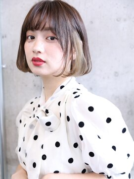 ジェニーバイメノン(JENNIE by Menon) シンプルボブ　インナーカラー　タンバルモリ