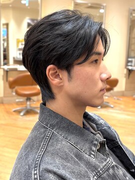 ビュートリアム265(BEAUTRIUM 265) メンズセンターパート フェザーパーマ メンズヘア 銀座