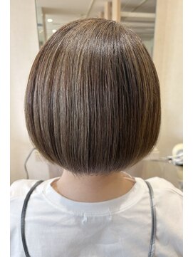 レーブバイファースト(reve by first) 白髪ぼかしハイライト