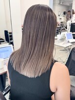 アマレット(Amaretto) 派手過ぎないナチュラルバレイヤージュ