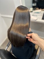 ウィステリア アネックス 銀座(WISTERIA ANNEX)&nbsp;アッシュグレージュ/ULTOWA／縮毛矯正/髪質改善カラー/東銀座