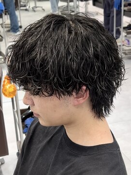 オーシャントーキョー 仙台(OCEAN TOKYO) 波巻きスパイラルウルフマッシュショートツーブロック