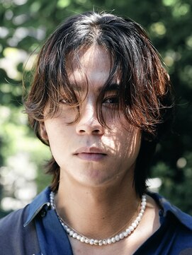 バイフィフス 原宿/表参道(by fifth) ニュアンスパーマカルマパーマセンターパートウルフコンマヘア