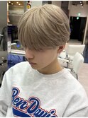 メンズミルクティーベージュコンマヘアアッシュグレージュカラー