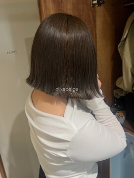 ペピンバイメルシー(pepin by merci.) ＊ 切りっぱなしボブ × オリーブベージュ