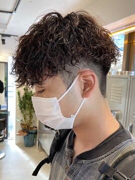 エリマ 調布(elima) ツイストスパイラルパーマ/メンズマッシュ/ツーブロック[調布]