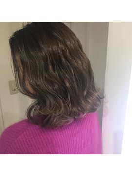 アリーズ シブヤ(ALLYS shibuya) ミディアムボブ 無造作ヘア 外国人風