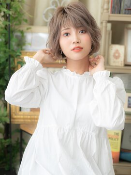 カバーヘア ブリス 戸田公園西口店(COVER HAIR bliss) 韓国風プラチナベージュくせ毛ショートh戸田公園20代30代40代