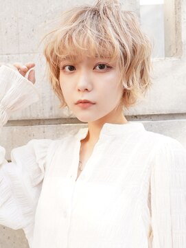 オーバーヘアー 倉敷店(over hair) 【La fith】ホワイトブロンド×ショートボブ