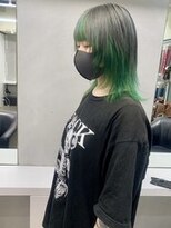 ディア(.eer) 【.eer/ディア】シルバー×インナーグリーン