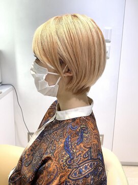 テュケー(TYCHE) スタイリング簡単！くびれショート