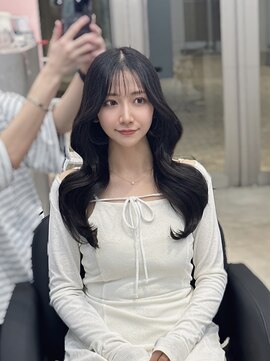 クム(kumu) レイヤーカット/前髪カット/顔周りカット/名古屋/栄