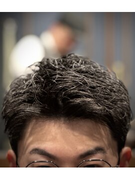 銀座 シノ 本店(shino) メンズショート スパイキーショート 顔剃り 眉カット