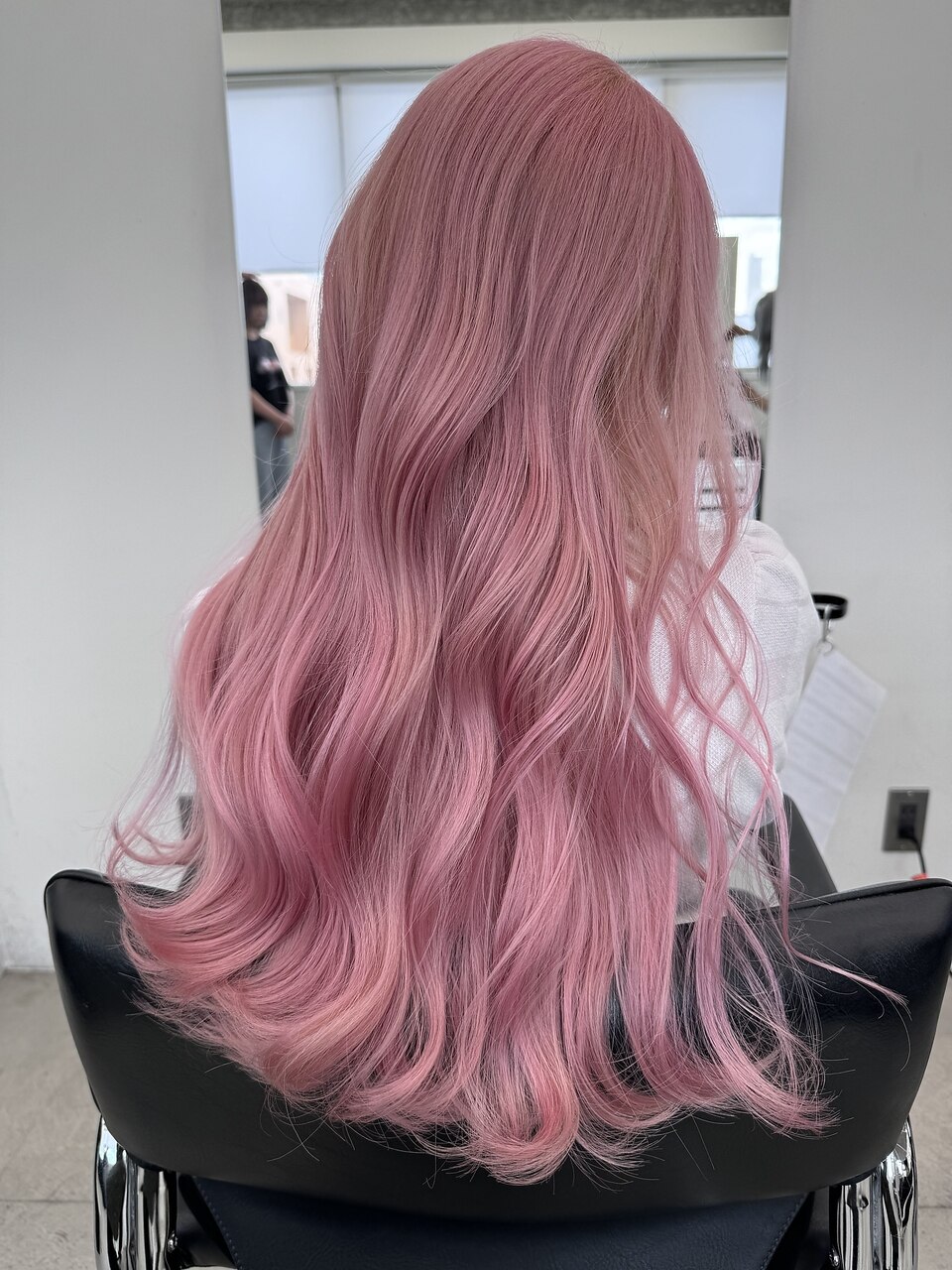 2026年夏】ハイトーン ピンクラベンダーの髪型・ヘアアレンジ｜人気順