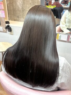 グート ヘアーメイク(gut HAIR MAKE) 髪質改善トリートメント　サラつやヘア