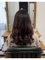 ハルプ バイ アーリィ 西宮北口店(HALB by ARLY)&nbsp;32mmコテ巻き風パーマ/韓国風パーマ