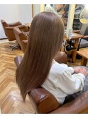 ベージュカラー