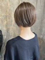 フルアヘッド(FULL A HEAD)&nbsp;大人女性に人気/ハイライト/ショートボブ/ショート